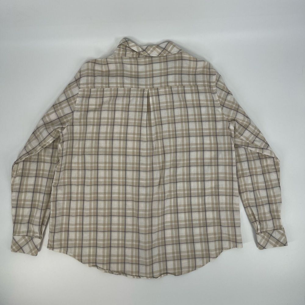 🌱White Fox button down - Picture 9 of 9